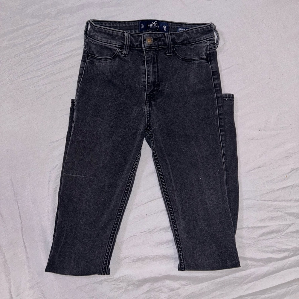 Woman’s Hollister Skinny High Rise Jean Legging